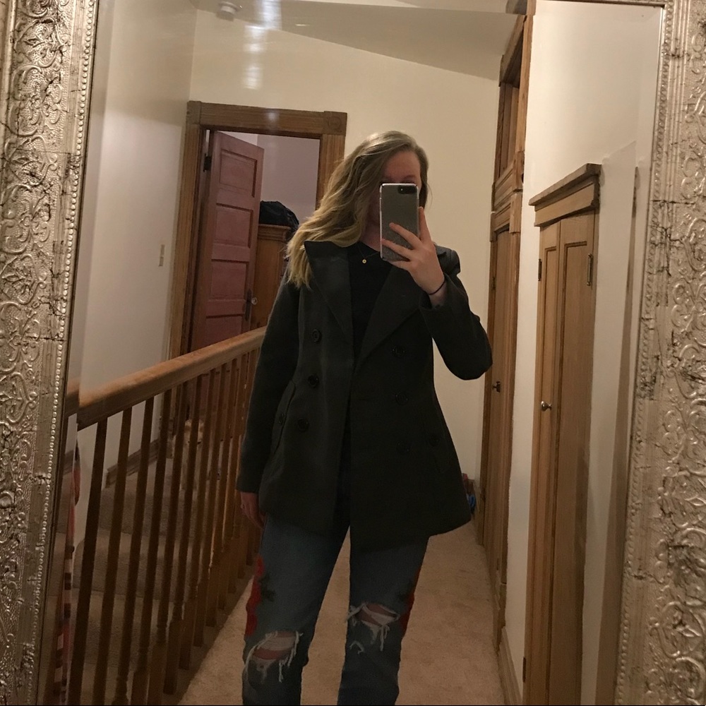 Pea coat